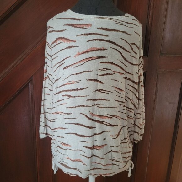 Democracy Women's Medium Tiger Print Knit Sweater With Side Ties Beige & Brown - Picture 2 of 8
